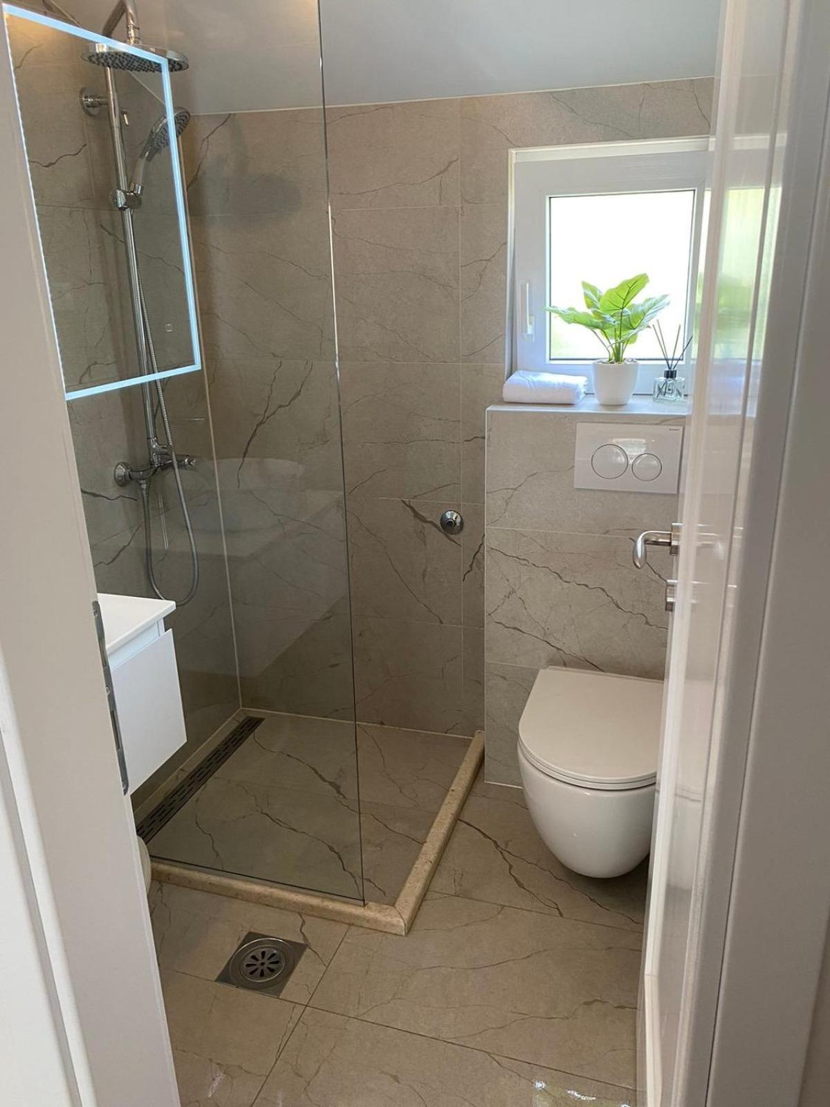 Apartment Brijesta 10223A Bagian luar foto